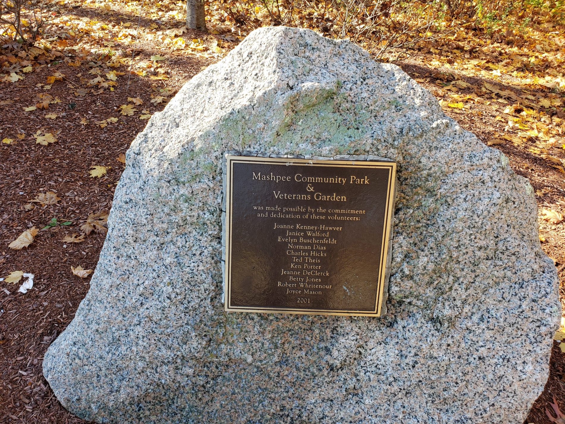 Mashpee Community Park and Veterans Garden: A Slice of History and Tranquility