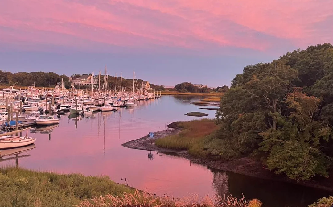 Seafood Lovers’ Paradise: Explore Brax Landing’s Top Dishes in Cape Cod