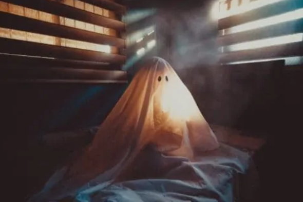 Haunted Walks and House Attractions Near Mashpee
